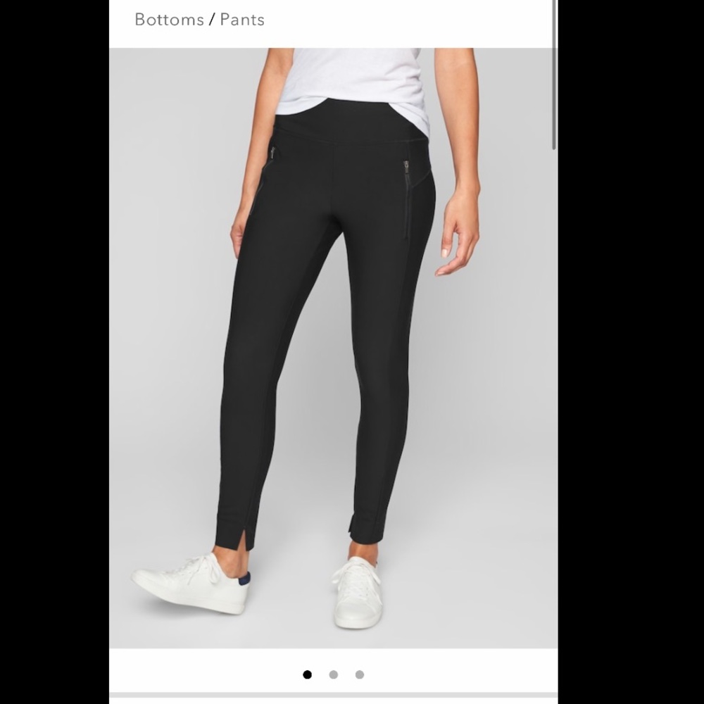 Athleta leggings with pockets